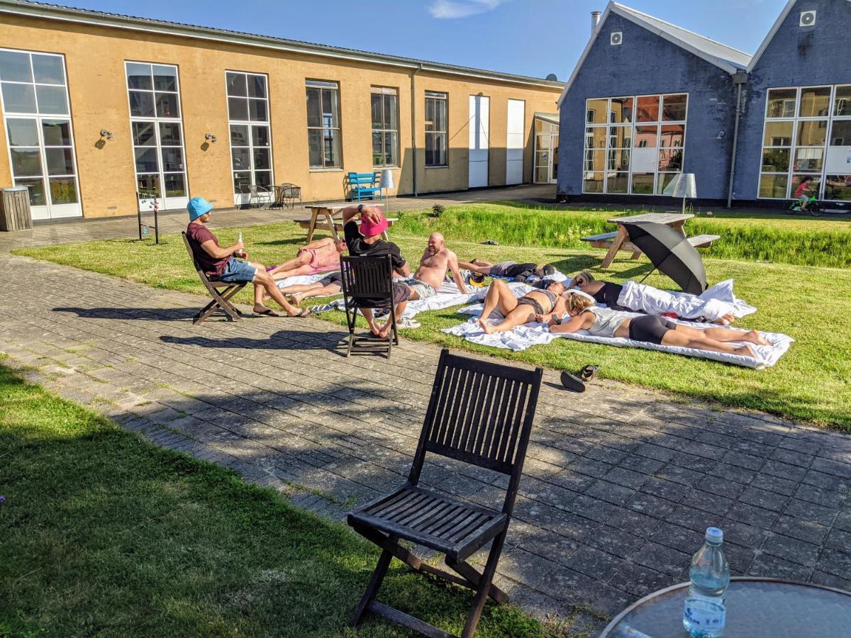 Nexø Modern Hostel. Private Rooms Buitenkant foto